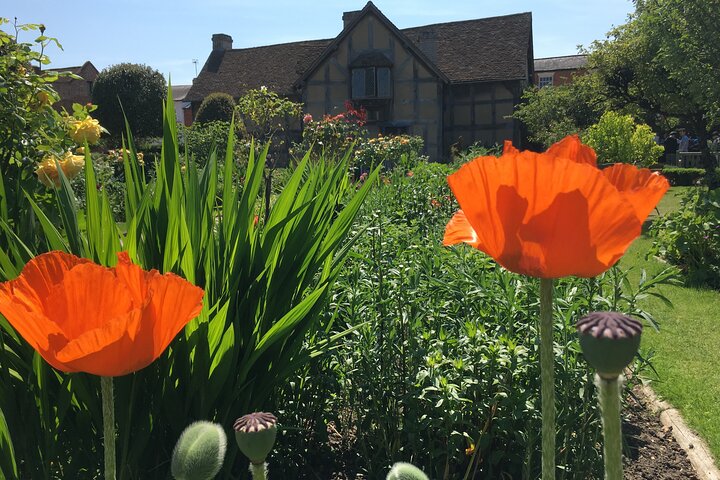 Shakespeare's Birthplace - Includes New Place Gardens