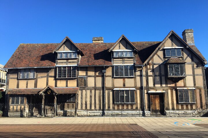 Shakespeare's Birthplace - Includes New Place Gardens