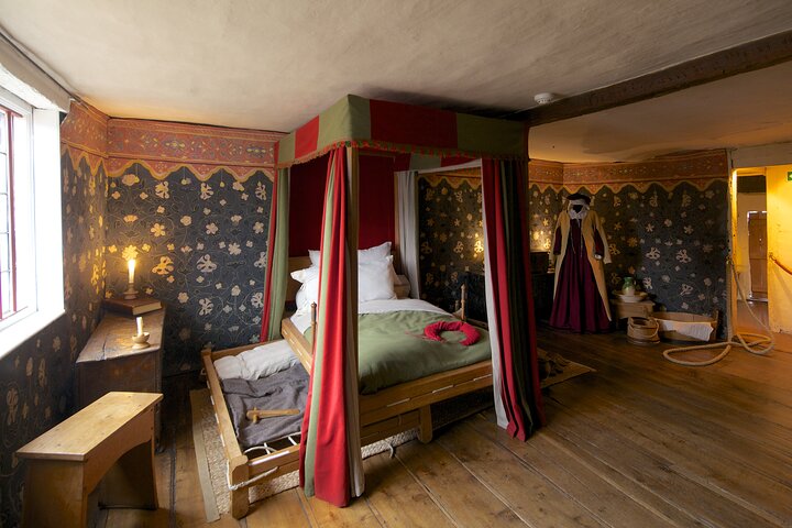 Shakespeare's Birthplace - Includes New Place Gardens