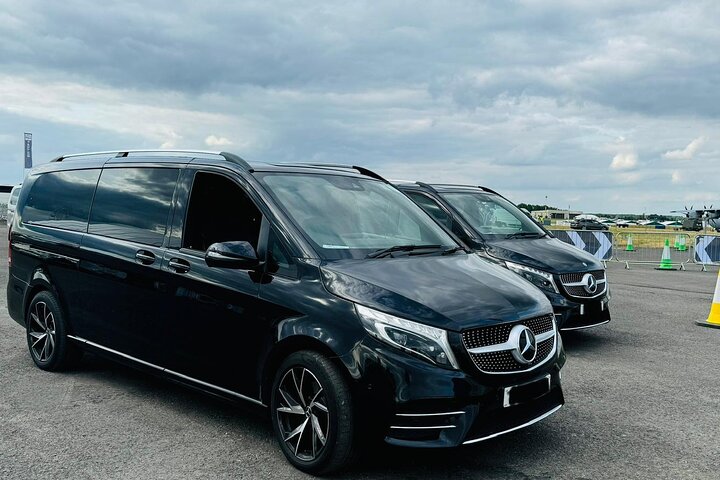 Gatwick Airport to Heathrow Airport Transfers