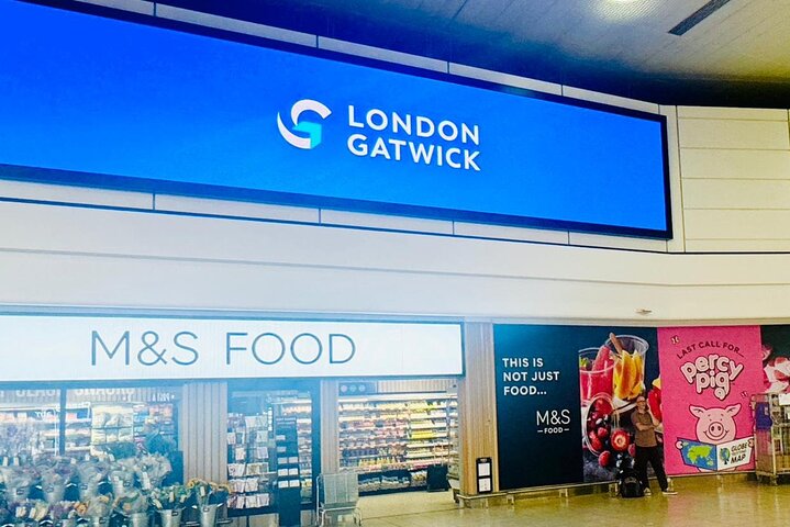 Gatwick Airport to Heathrow Airport Transfers