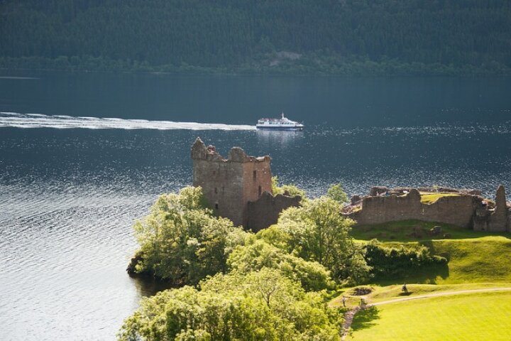 Loch Ness & Highlands Small-Group Tour from Edinburgh with Cruise