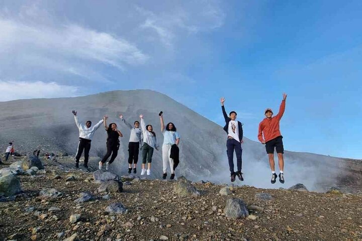 Trekking Mount Lokon and Mount Mahawu including lunch