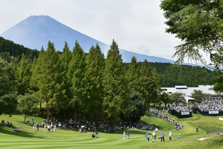 Mt Fuji Private Golf Trip with English guide from Tokyo.
