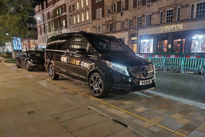 Nottinghamshire to London Heathrow Airport LHR AirportTransfers