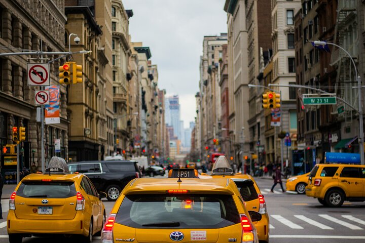 Private Transfer Newark airport to/from Manhattan – Up to 6pax