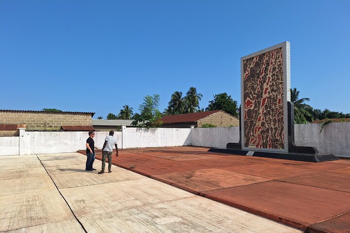 Zangbeto Dance and Cultural Tour in Ouidah