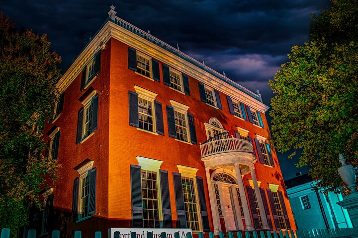 OBX Ghost Tours: Lighthouse Wraiths & Dune Shadows of Manteo