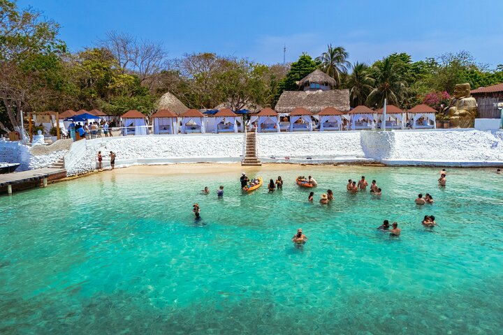 Bora Bora Cartagena Beach Club Full Day Experience