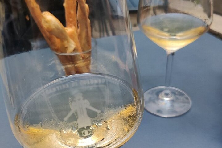 Genoa Food, Wine Tasting & History Walking Tour