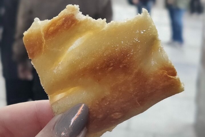 Genoa Food, Wine Tasting & History Walking Tour