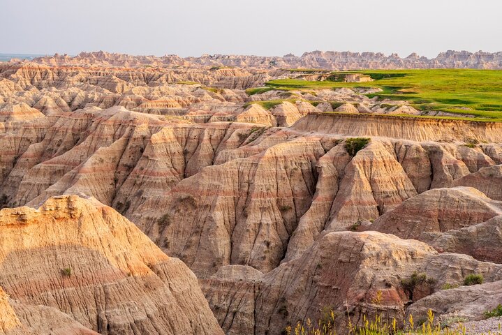 Ultimate Small Plane Aerial Tour to See Badlands National Park