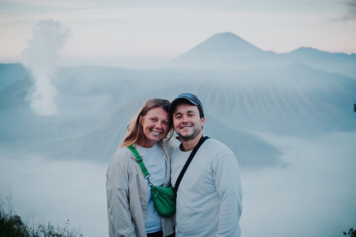2-Day Tour: Mt Bromo Sunrise & Tumpak Sewu from Malang & Surabaya