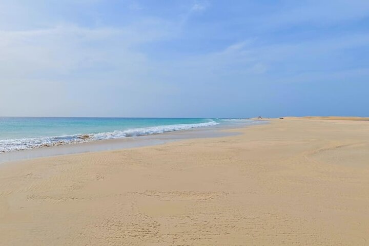 Boa Vista 4x4: Sharks, Turtles, Caves, Sandboard & Tasting tour