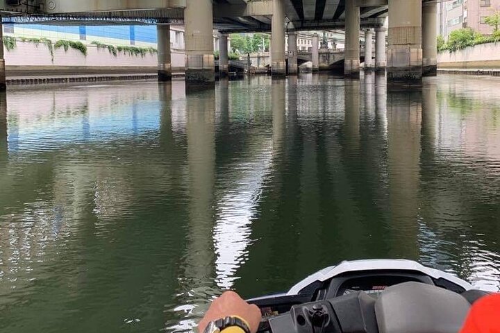 Tokyo bay & canals metropolitan jungle cruise by jet skis