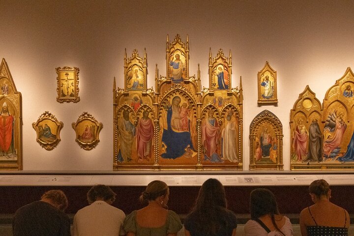 Florence Accademia Gallery Tour & Skip-the-Line Tickets Included