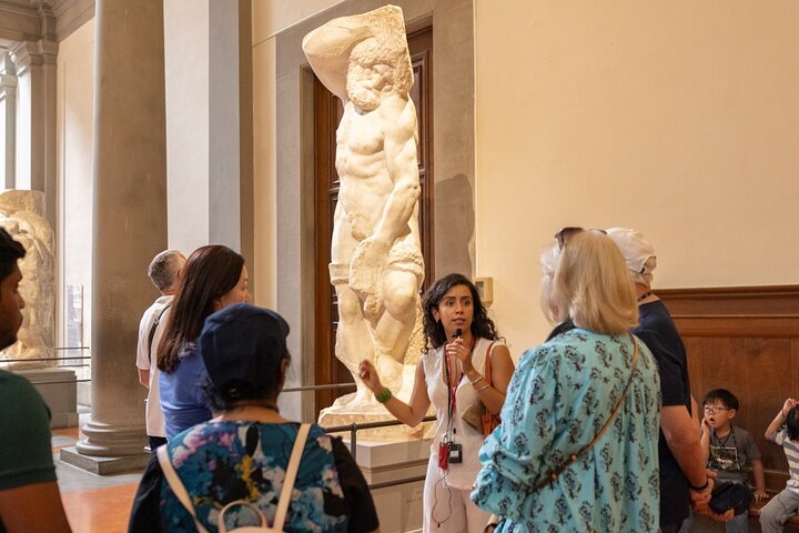 Florence Accademia Gallery Tour & Skip-the-Line Tickets Included