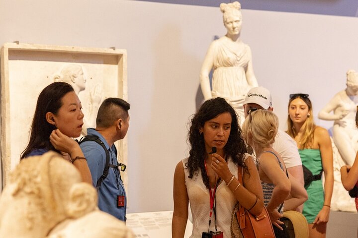 Florence Accademia Gallery Tour & Skip-the-Line Tickets Included