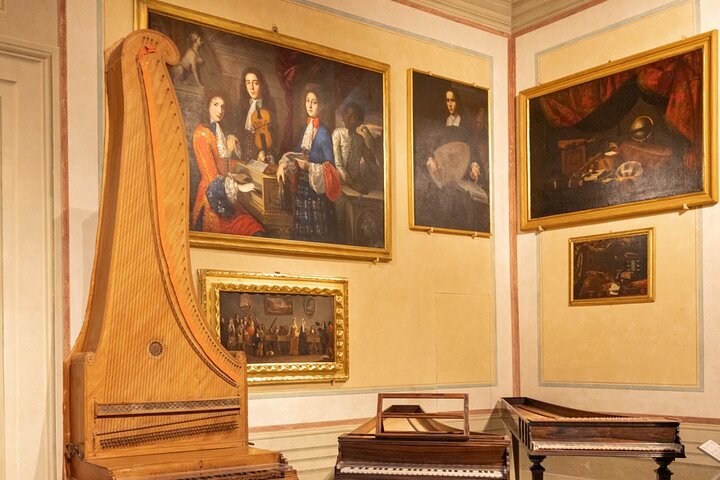 Florence Accademia Gallery Tour & Skip-the-Line Tickets Included
