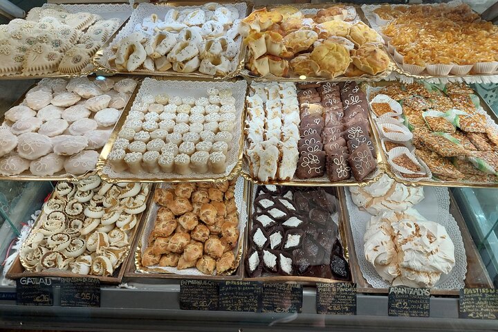Cagliari: A Full Meal Sardinian Food Tour with Do Eat Better
