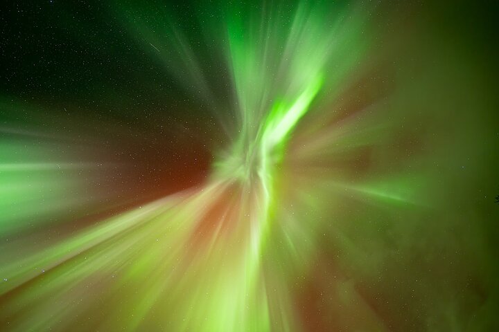 Northern Lights Tour with Local Guide and Photos