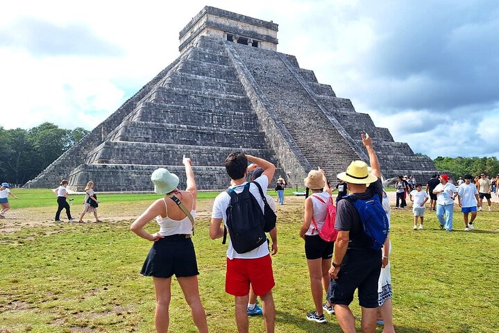 Chichen Itza Guided Tour | Portuguese, Italian & French