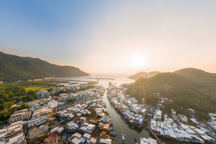 Best Seller: VIP Lantau Tai O Tour Priority Cable Car, Big Buddha