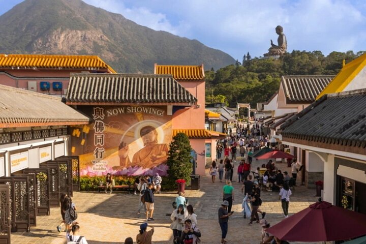 Best Seller: VIP Lantau Tai O Tour Priority Cable Car, Big Buddha