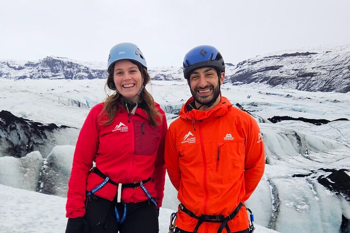 Sólheimajökull Glacier Hike – Adventure in a Small Group