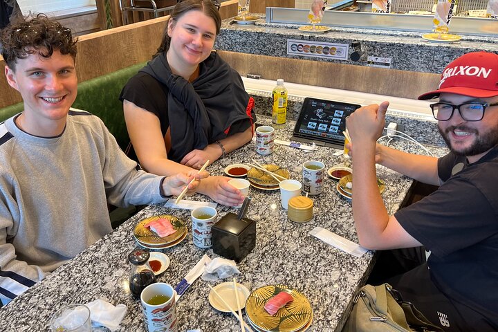 Hakodate Exploration Tour with Private Guide