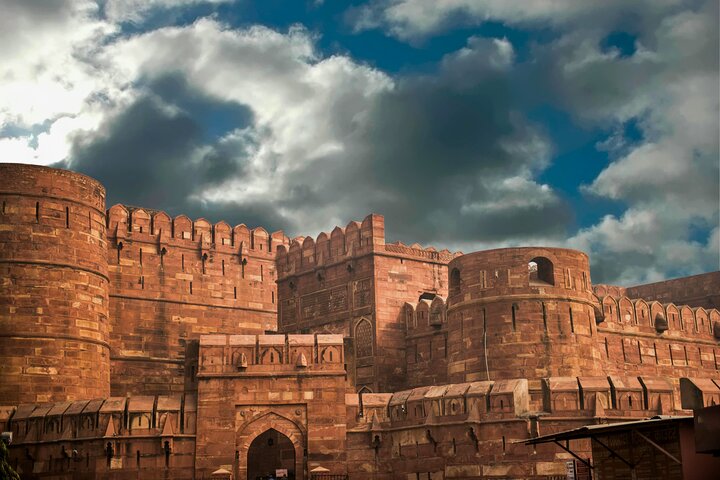 Private 6-Day Golden Triangle Tour: Delhi, Agra, Jaipur by Car