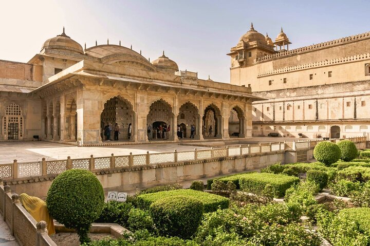 Private 6-Day Golden Triangle Tour: Delhi, Agra, Jaipur by Car