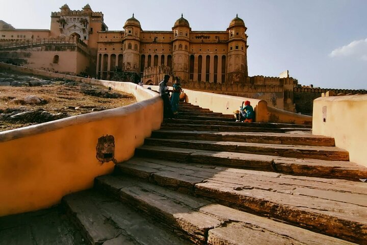 Private 6-Day Golden Triangle Tour: Delhi, Agra, Jaipur by Car