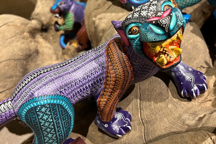 Monte Alban for 3hrs, Black Pottery and Alebrijes with Admissions