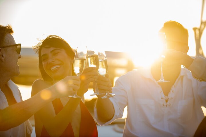 From Amalfi or Positano: Sunset Cruise with Prosecco