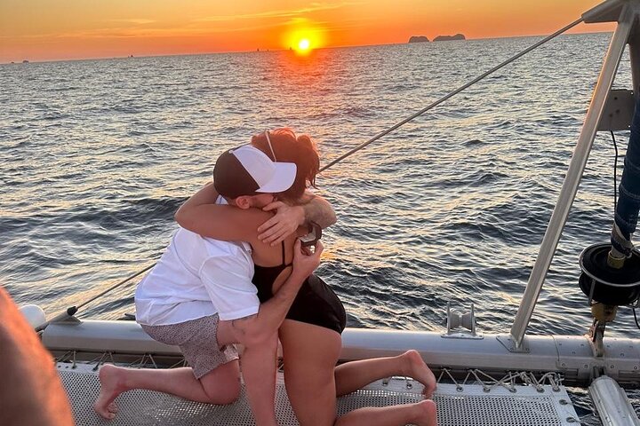Sunset Catamaran Tour in Playa Flamingo