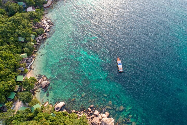 Koh Tao's First Light Snorkel Adventure with Oxygen Tours