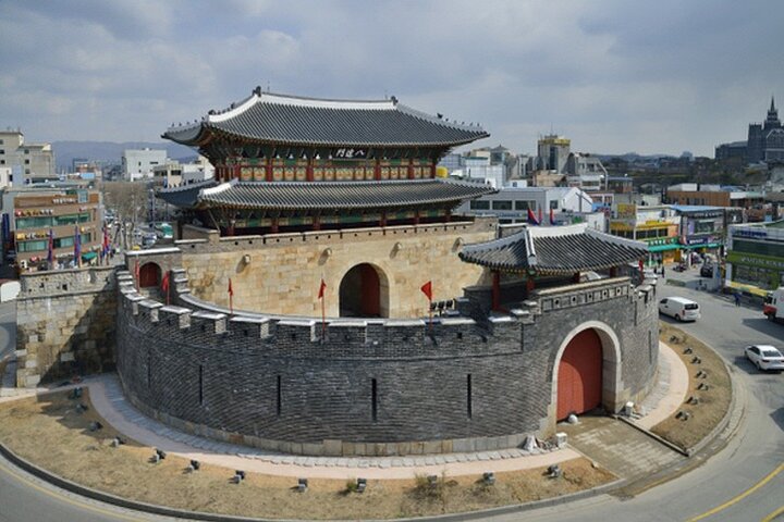 Korean Folk Village & Suwon Hwasung travel course