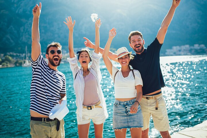 Amalfi Coast & Positano: Boat Tour Caves Snorkeling & Drink