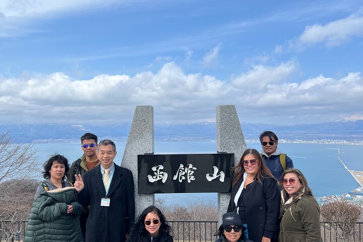 Hakodate Exploration Tour with Private Guide