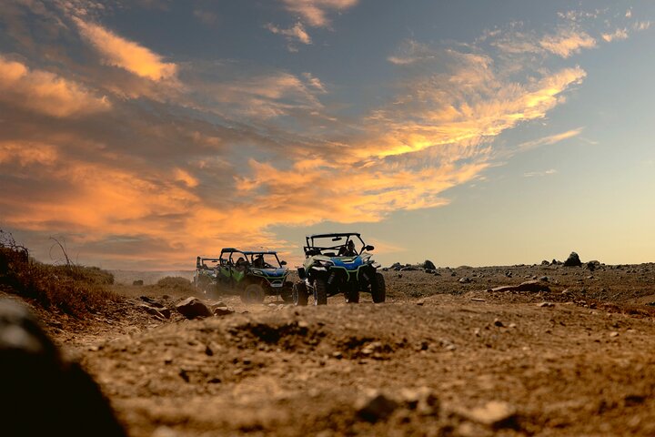 UTV Morning Tour: Discover Aruba's Hidden Treasures