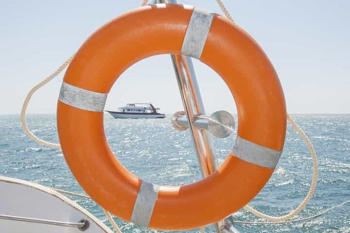 Ras Mohammed & White Island: Snorkel, Optional Dive & Lunch