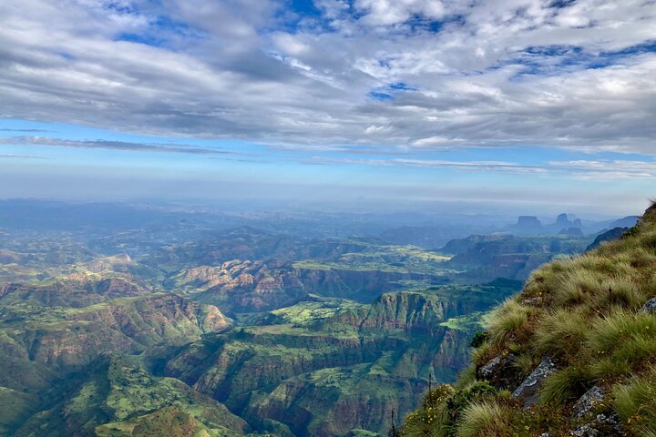 5-Day Northern Ethiopia Tour : 3D Simien Mountains Trek & Axum.