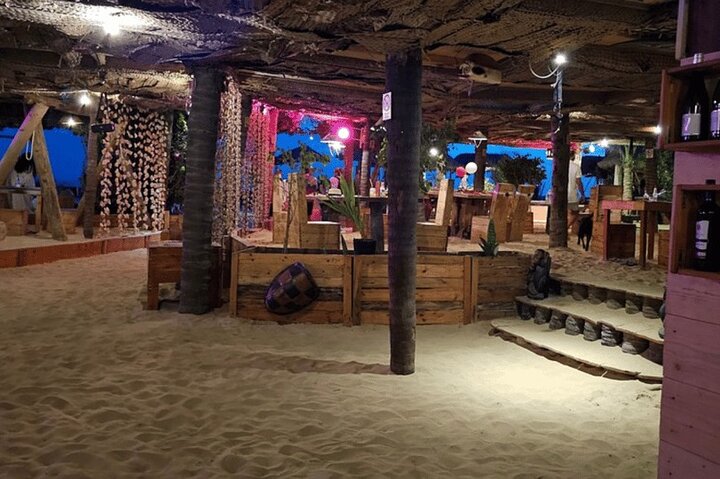 Boa Vista: Cultural Pub Crawl - party with the locals