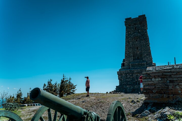Day trip to Buzludzha Monument and Shipka from Veliko Tarnovo