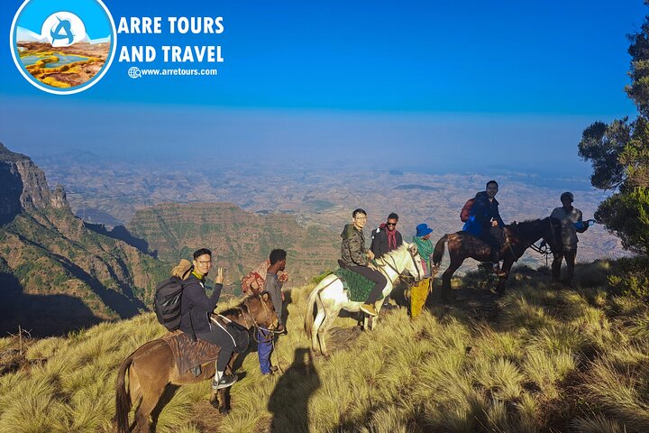 5-Day Northern Ethiopia Tour : 3D Simien Mountains Trek & Axum.