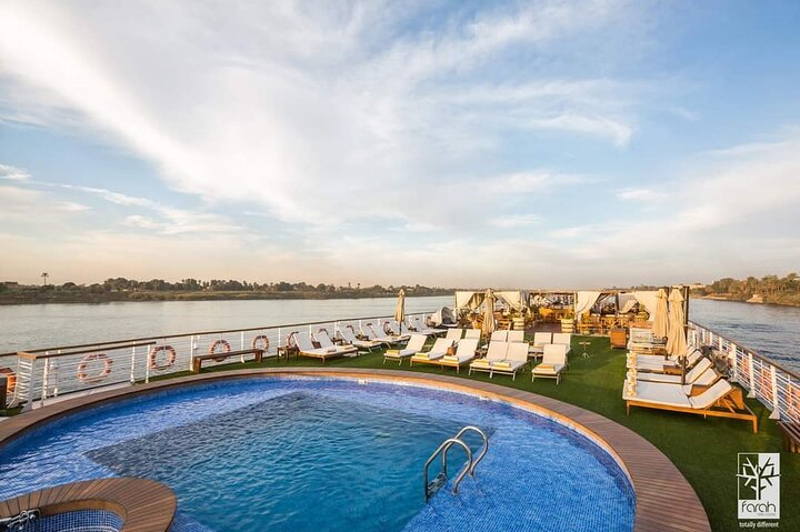 Private 4-Days Nile Cruise From Aswan To Luxor including Tours