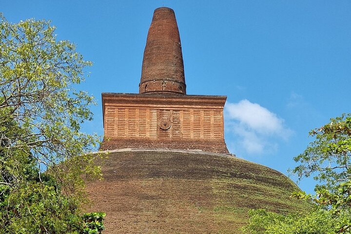 Anuradhapura Sacred City: Private Half a Day Guided Heritage Tour