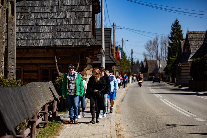 Krakow–Zakopane: Cable Car, Chocholow Baths, Cheese & Vodka