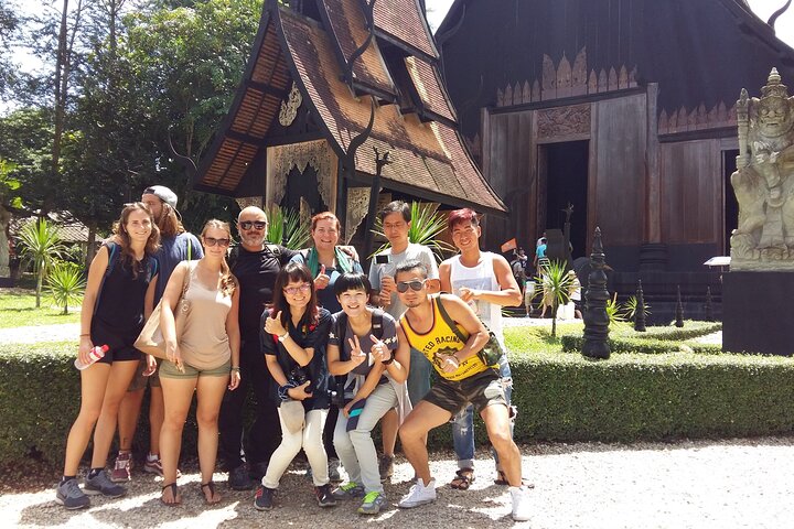 ChiangRai Guided 7 Major Sites+Buffet Lunch #All ticket included